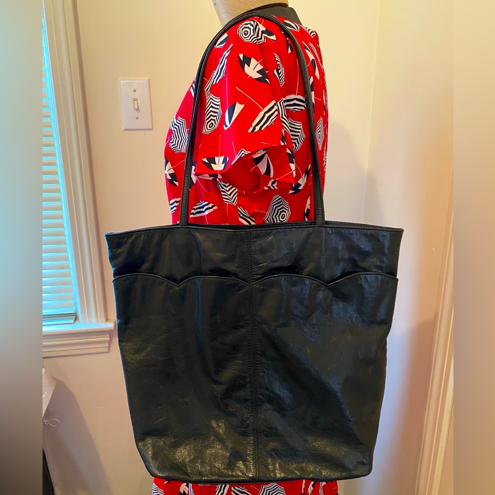 Latino soft Black Leather Scalloped Edge Tote Bag